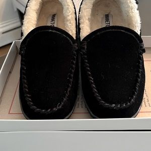 Minnesota slipper black new